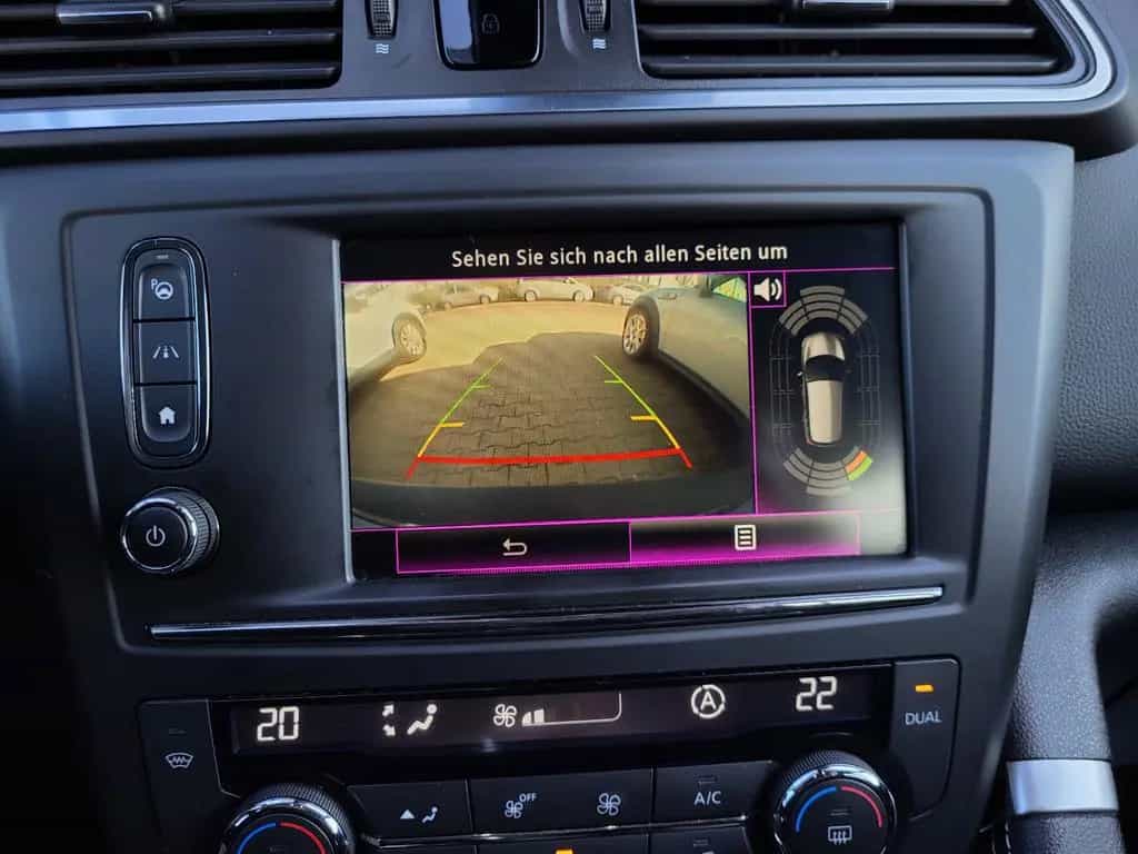 Renault Kadjar Bose Edition//NAVI/GARANTIE/ALU/KAMERA// 01/2018-photo-15