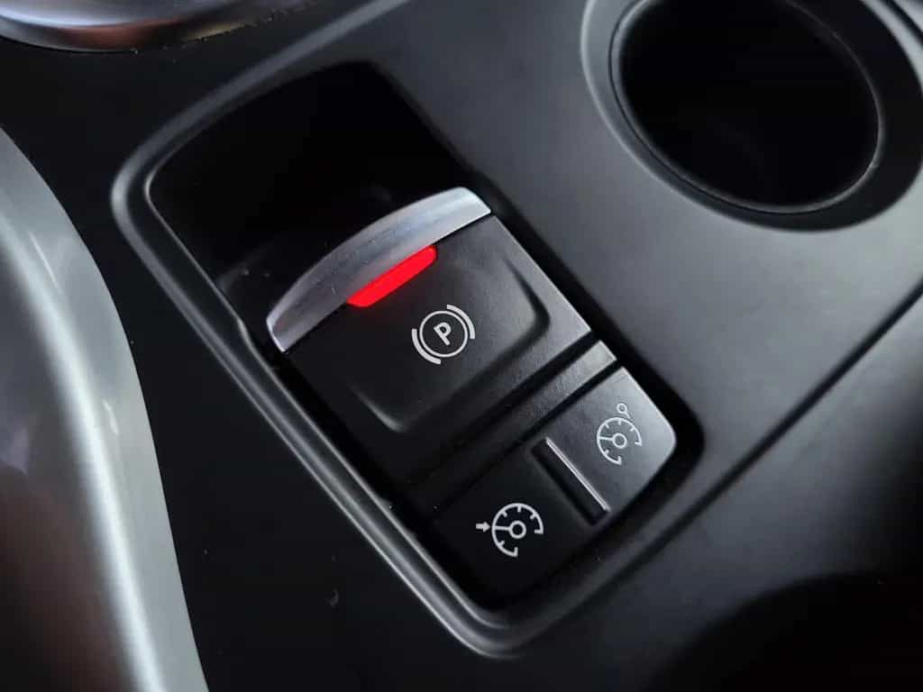 Renault Kadjar Bose Edition//NAVI/GARANTIE/ALU/KAMERA// 01/2018-photo-19