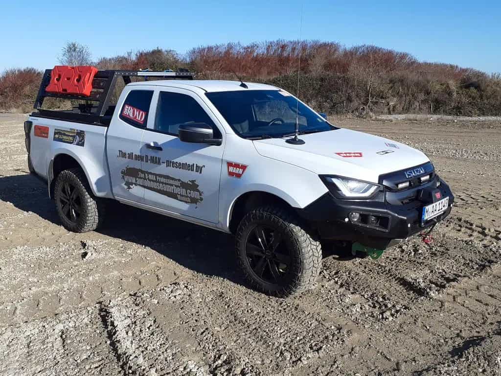 Isuzu D-Max SpaceCab LS sofort bis 18%Nachlass auf UVP 01/2026-photo-10