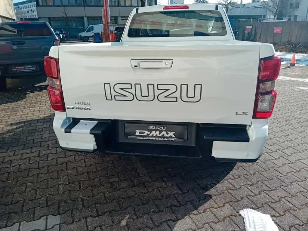 Isuzu D-Max SpaceCab LS sofort bis 18%Nachlass auf UVP 01/2026-photo-3