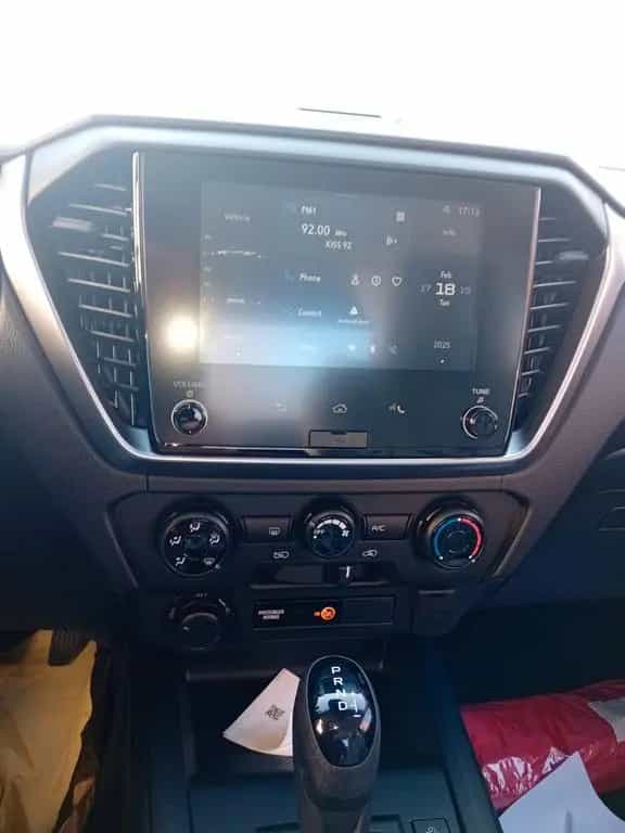Isuzu D-Max SpaceCab LS sofort bis 18%Nachlass auf UVP 01/2026-photo-7