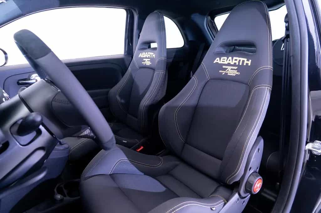 Abarth 500 695 75 Anniversario 07/2024-photo-10