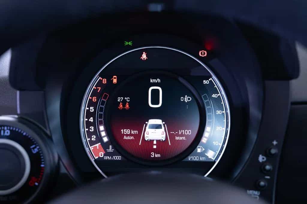 Abarth 500 695 75 Anniversario 07/2024-photo-18