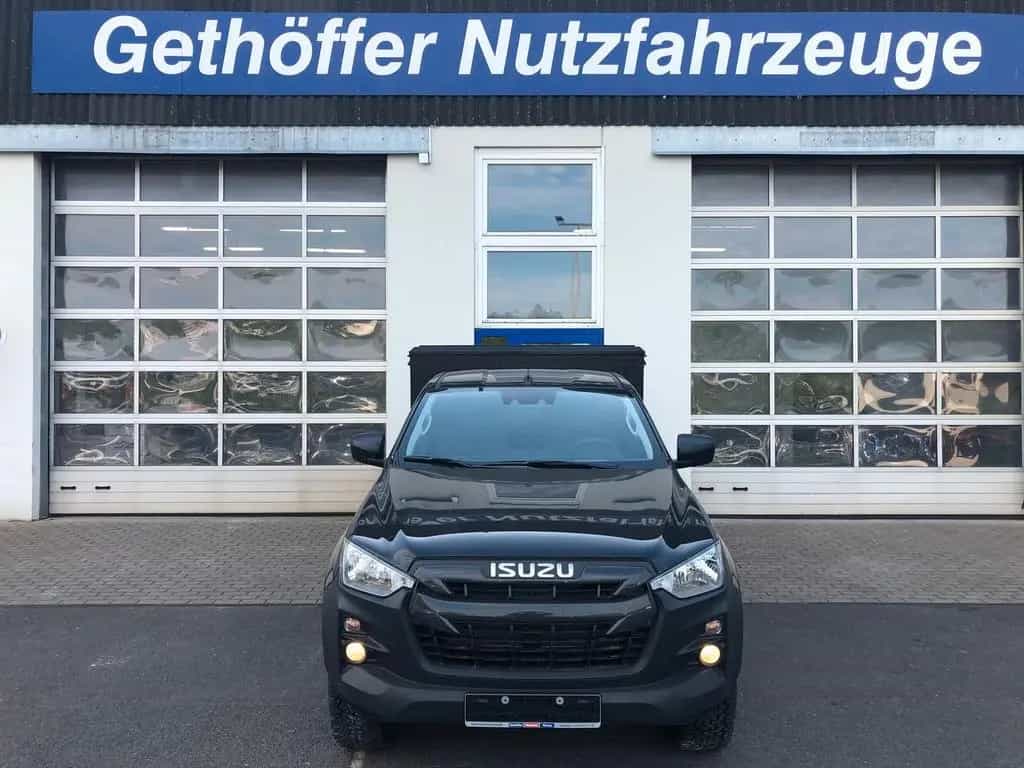 Isuzu D-Max Space Cab L AT mit Systemkoffer Modell 24 null-photo-1