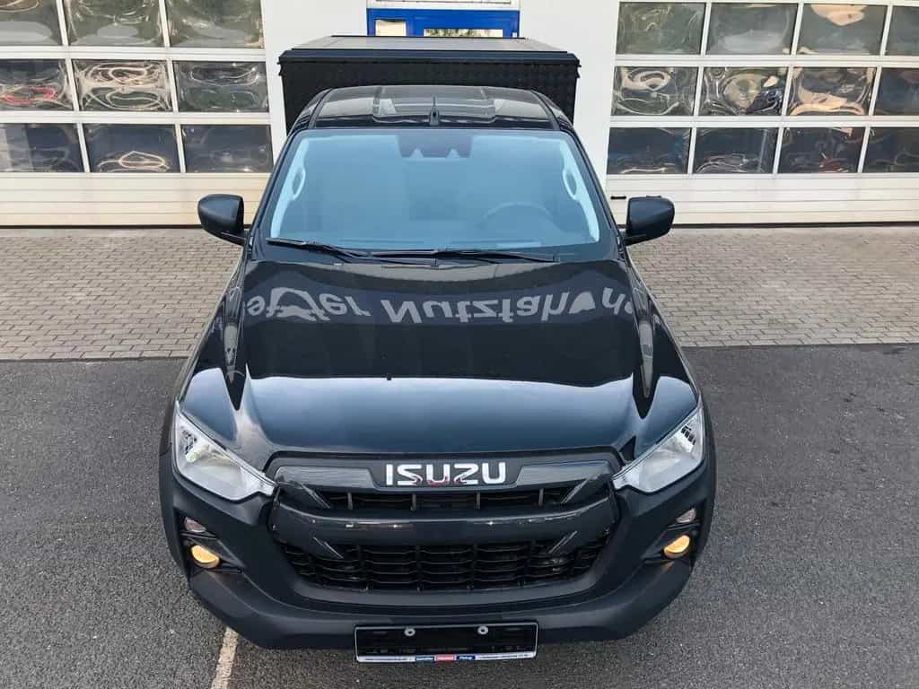 Isuzu D-Max Space Cab L AT mit Systemkoffer Modell 24 null-photo-2
