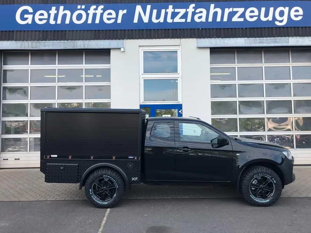 Isuzu D-Max Space Cab L AT mit Systemkoffer Modell 24 null-photo-5