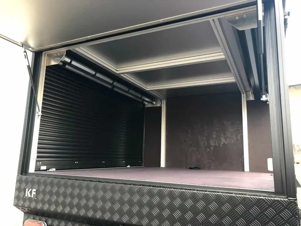 Isuzu D-Max Space Cab L AT mit Systemkoffer Modell 24 null-photo-9
