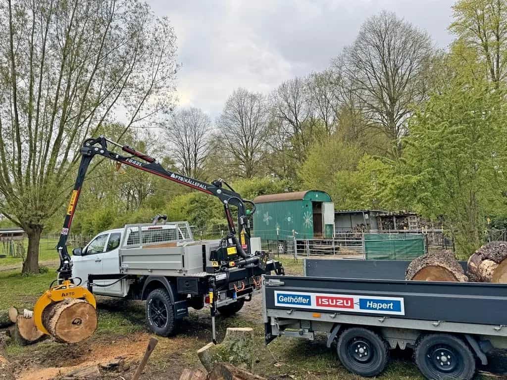 Isuzu D-Max Space Cab LS AT BIG-MAX Forstkran Greifer 11/2024-photo-8