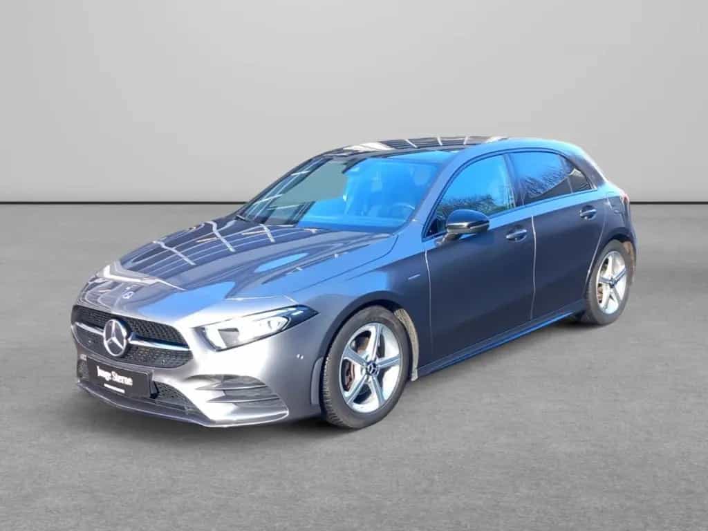 Mercedes-Benz A-Class 200 Kompaktlimousine AMG Line*Night Paket*LED 07/2022-photo-0