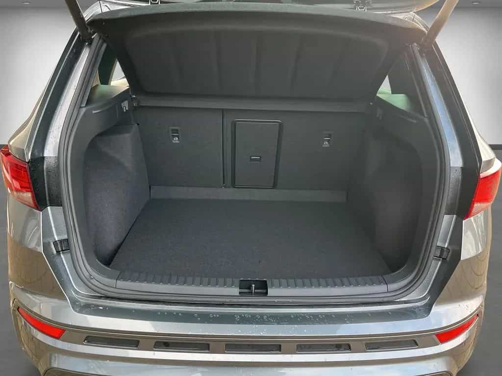Cupra Ateca 2.0 TSI Navi LED Kamera ACC SHZ Allrad Car 02/2025-photo-13