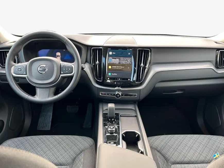 Volvo XC60 B5 B AWD Core 02/2025-photo-13
