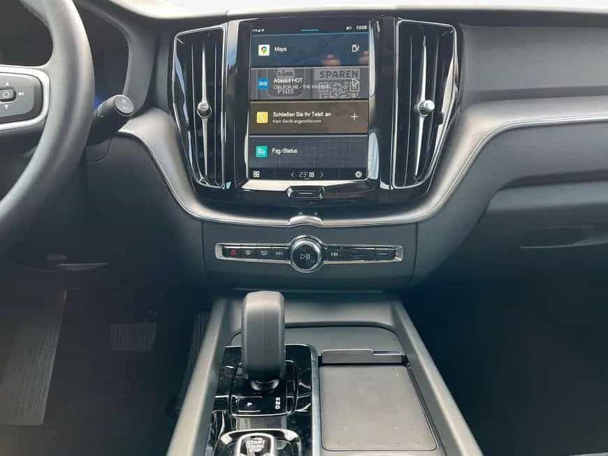 Volvo XC60 B5 B AWD Core 02/2025-photo-14