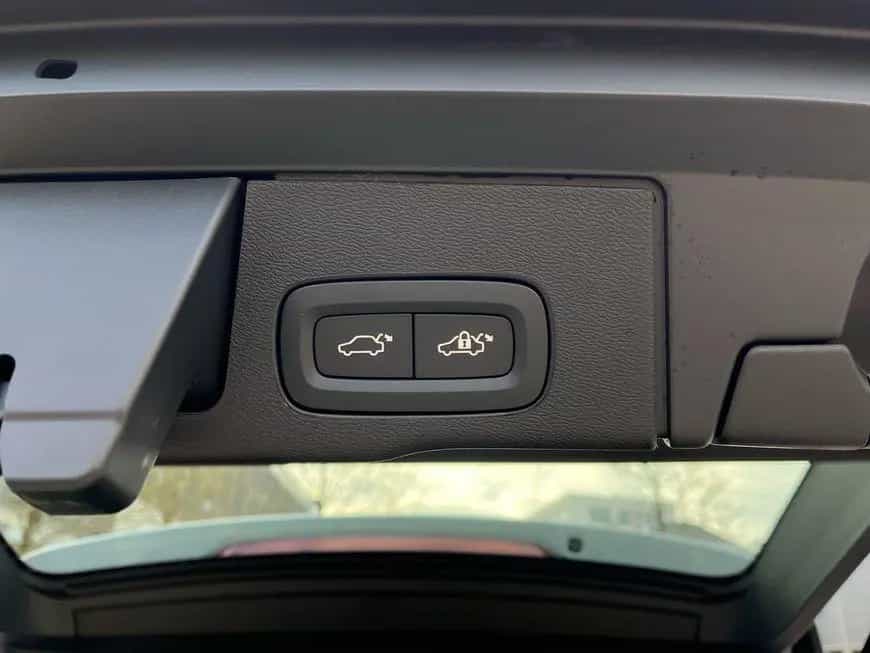 Volvo XC60 B5 B AWD Core 02/2025-photo-21