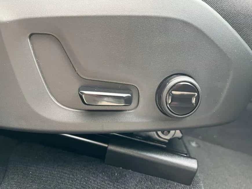Volvo XC60 B5 B AWD Core 02/2025-photo-22