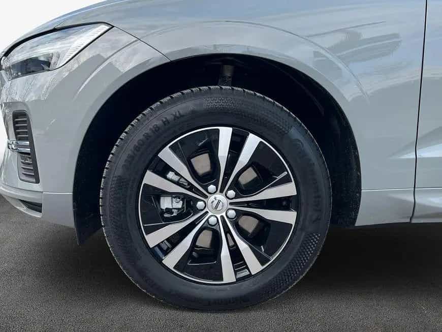 Volvo XC60 B5 B AWD Core 02/2025-photo-6