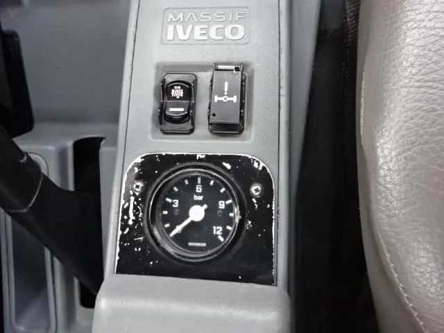 Iveco Massif 145PS 4x4 AHK-luftgebremst 03/2011-photo-14
