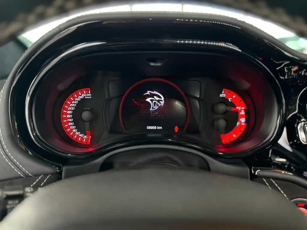 Dodge Durango SRT Hellcat 6,2l Hemi Black Package 12/2021-photo-17