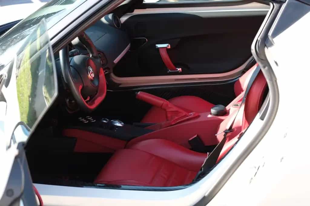 Alfa Romeo 4C Coupé*Leder*Carbon*SportAbgasanlage*LED*TOP* 10/2015-photo-9