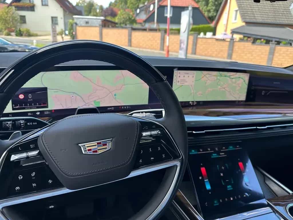 Cadillac Escalade ESV Sport Platinum 2026 24"Räder null-photo-3