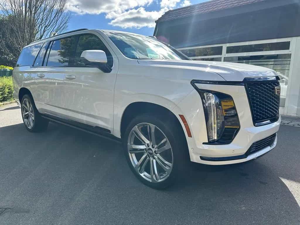 Cadillac Escalade ESV Sport Platinum 2026 24"Räder null-photo-37