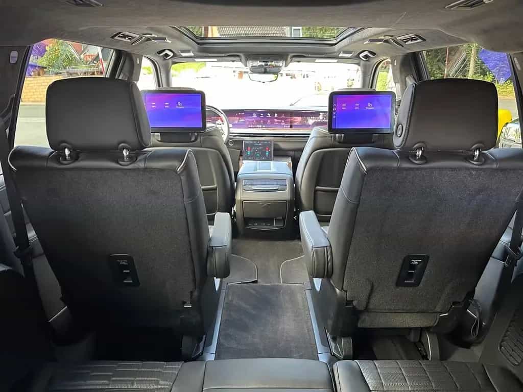 Cadillac Escalade ESV Sport Platinum 2026 24"Räder null-photo-8
