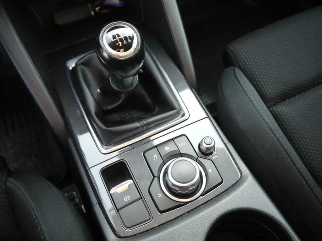 Mazda CX-5 Exclusive-Line 2WD 09/2015-photo-18