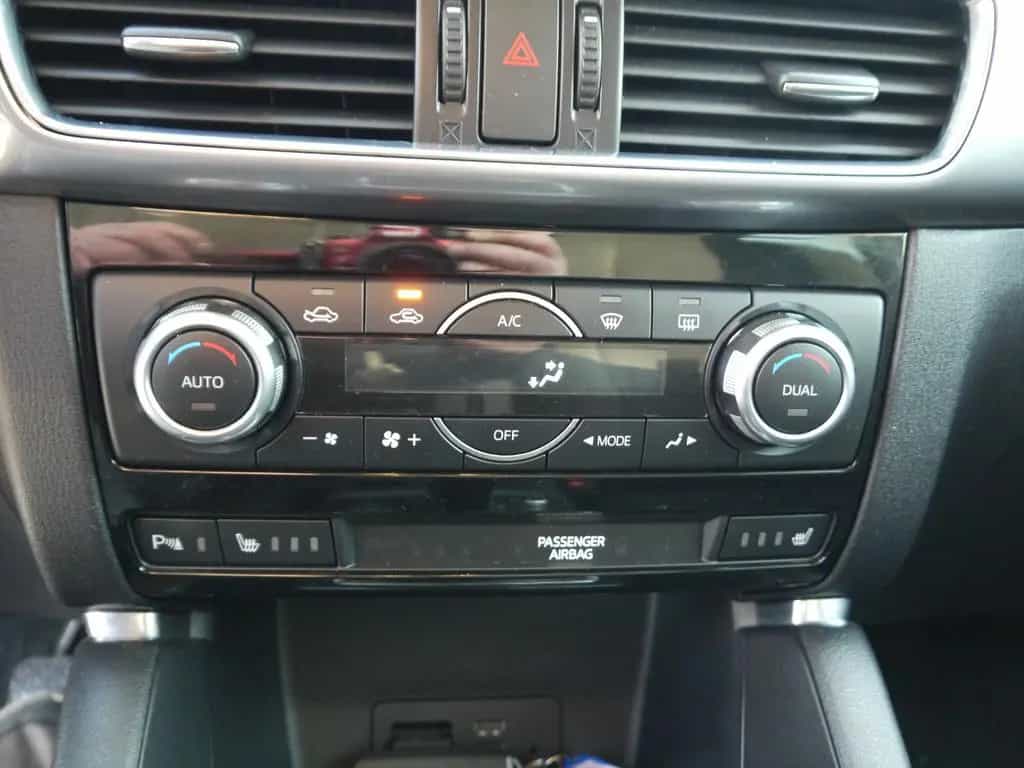 Mazda CX-5 Exclusive-Line 2WD 09/2015-photo-19