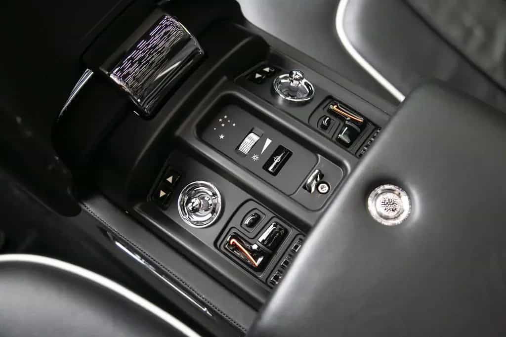 Rolls-Royce Phantom Coupé Series II 09/2015-photo-4