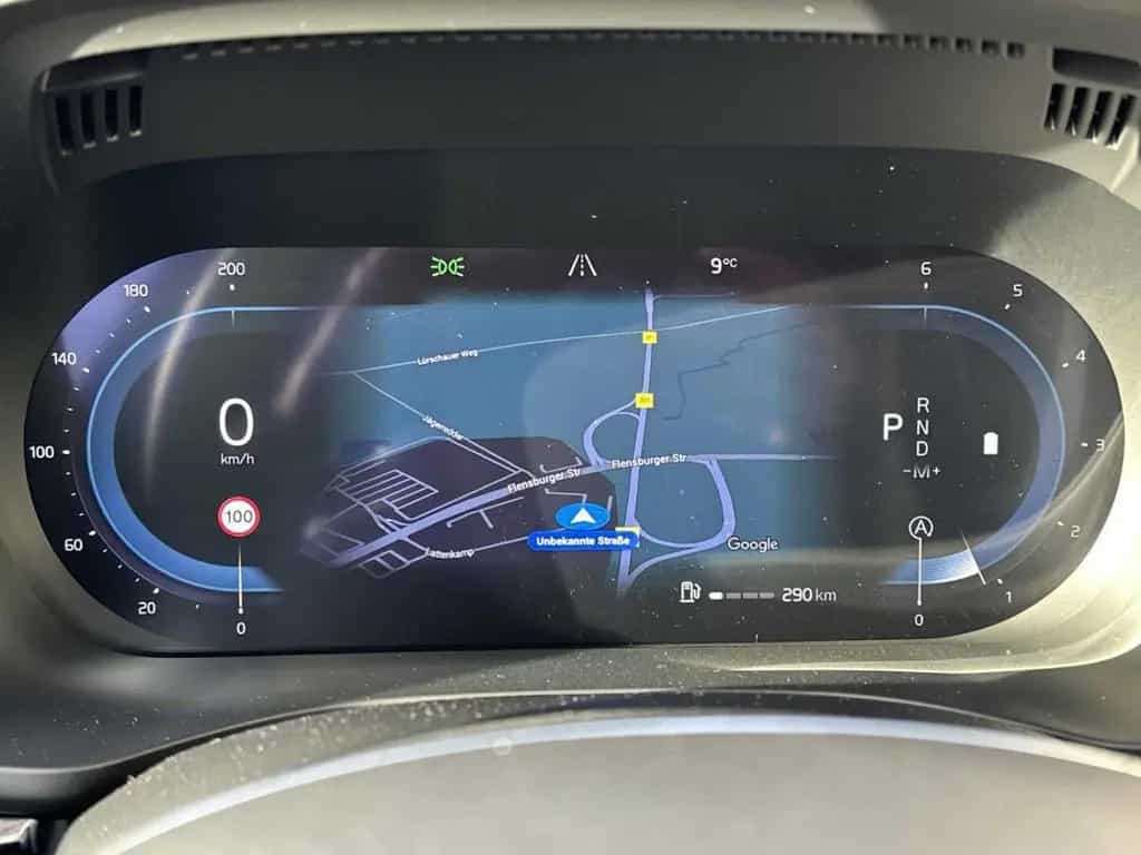 Volvo XC60 Diesel B4 Diesel PLUS DARK 07/2023-photo-9