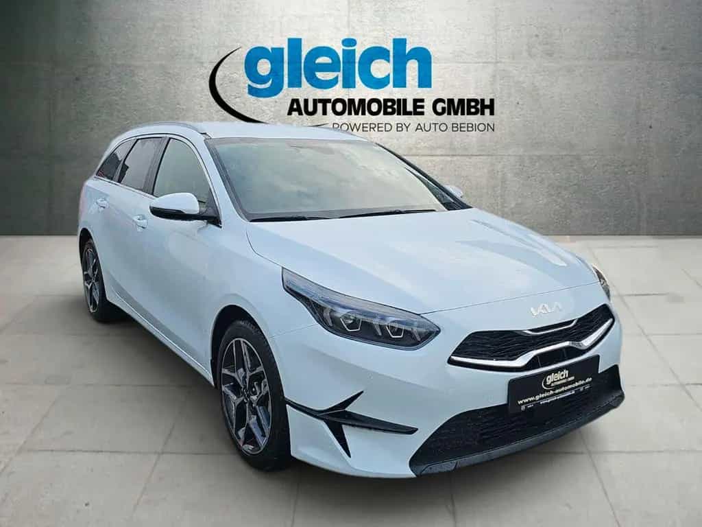 Kia Ceed SW 1.5T 48V DCT 140 ULTIMATE STY Navi 04/2025-photo-17