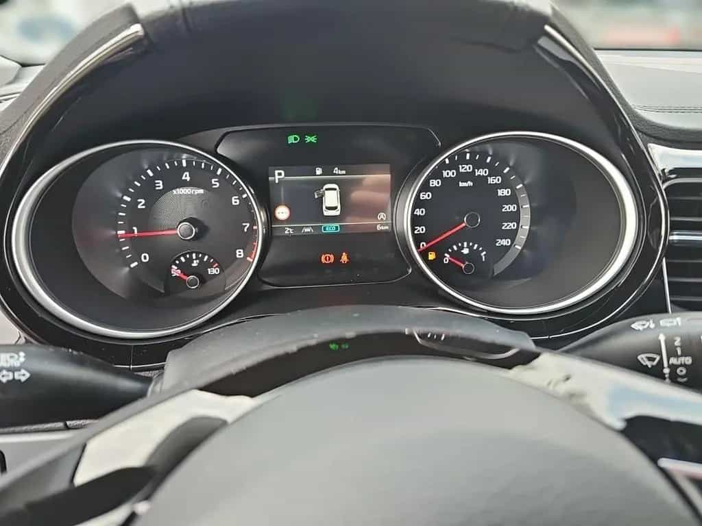 Kia Ceed SW 1.5T 48V DCT 140 ULTIMATE STY Navi 04/2025-photo-4