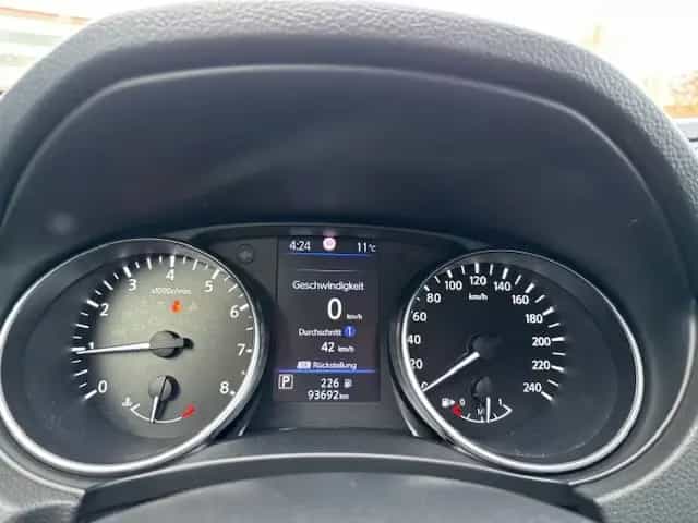 Nissan Qashqai 1.3 Navigation/Kamera/SHZ/Tempomat 01/2020-photo-13