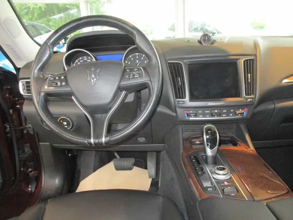 Maserati Levante Q4/Panoramadach 03/2018-photo-10