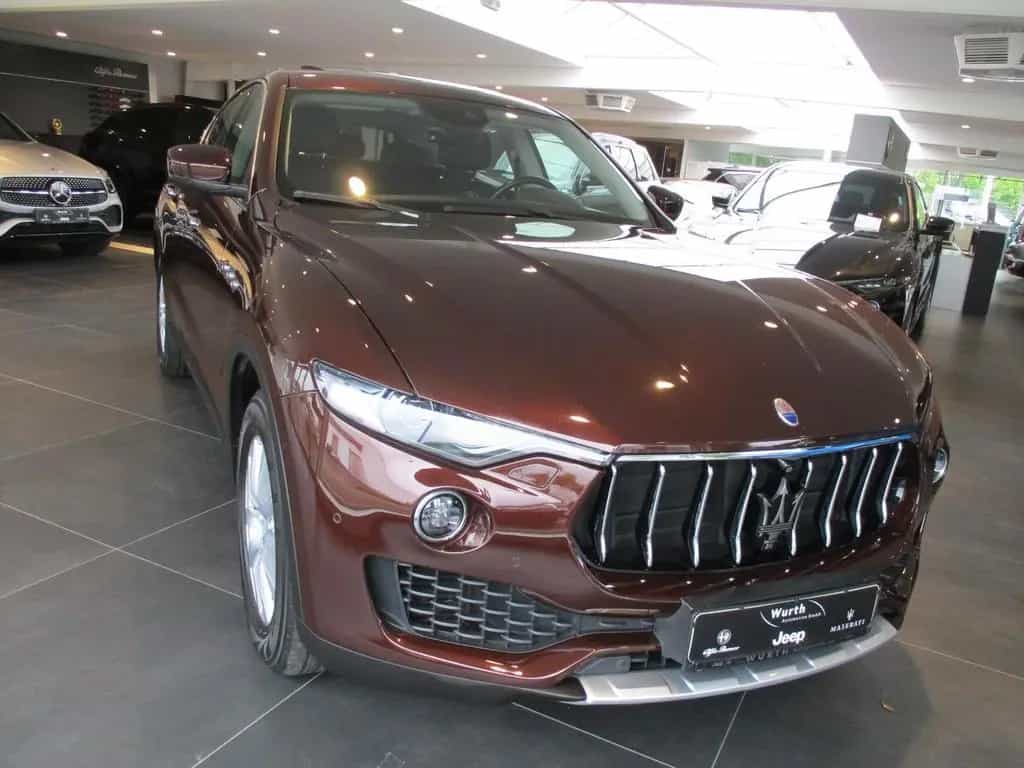 Maserati Levante Q4/Panoramadach 03/2018-photo-2