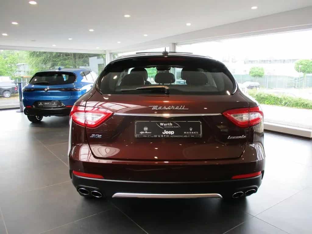 Maserati Levante Q4/Panoramadach 03/2018-photo-5