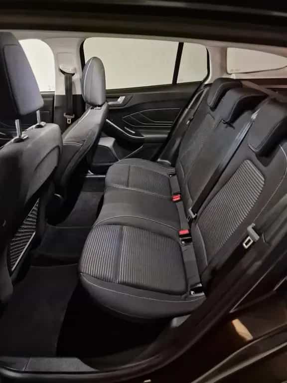 Ford Focus Turnier Titanium Navi PDC Kamera DAB 10/2020-photo-8
