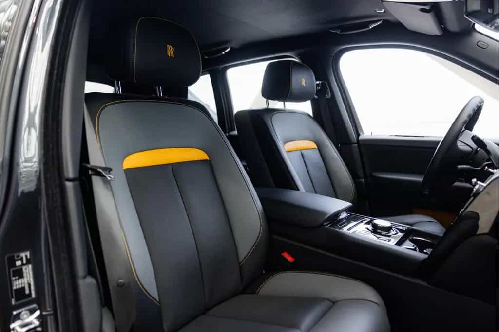Rolls-Royce Cullinan 6.75 V12 | Black Badge | Shooting Star 01/2021-photo-2