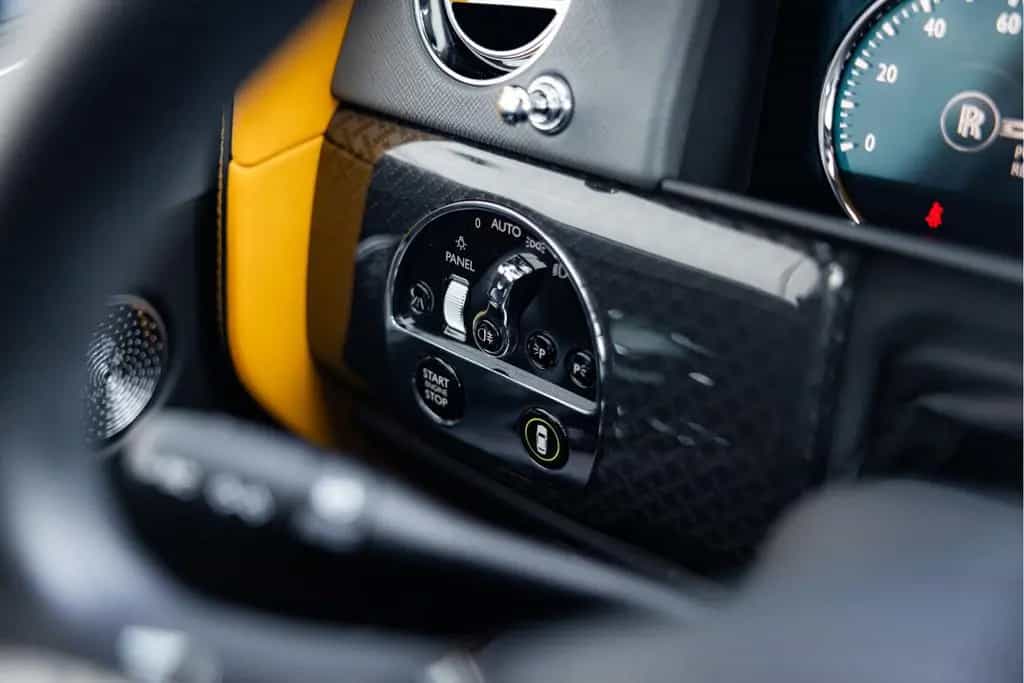 Rolls-Royce Cullinan 6.75 V12 | Black Badge | Shooting Star 01/2021-photo-30