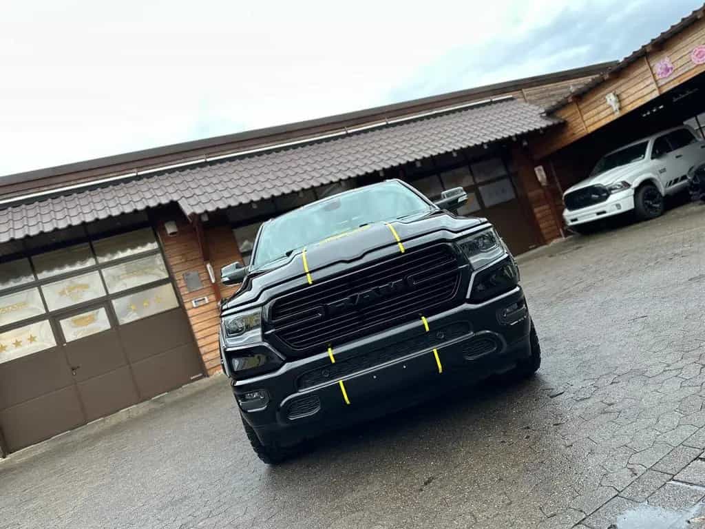 Dodge RAM 5.7 V8*LIFT*BÜGEL*OFFROAD*AHK*NAVI*LED*GARANTIE 12/2020-photo-10