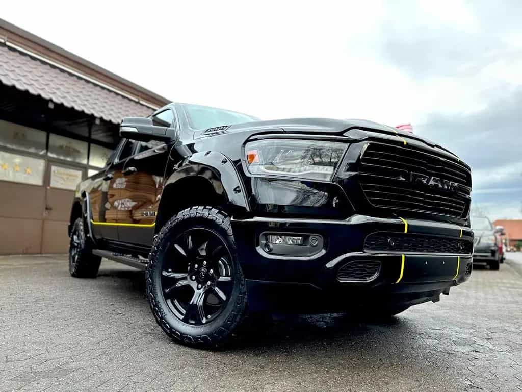 Dodge RAM 5.7 V8*LIFT*BÜGEL*OFFROAD*AHK*NAVI*LED*GARANTIE 12/2020-photo-17