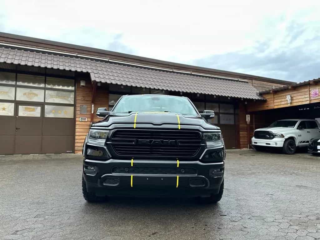 Dodge RAM 5.7 V8*LIFT*BÜGEL*OFFROAD*AHK*NAVI*LED*GARANTIE 12/2020-photo-9