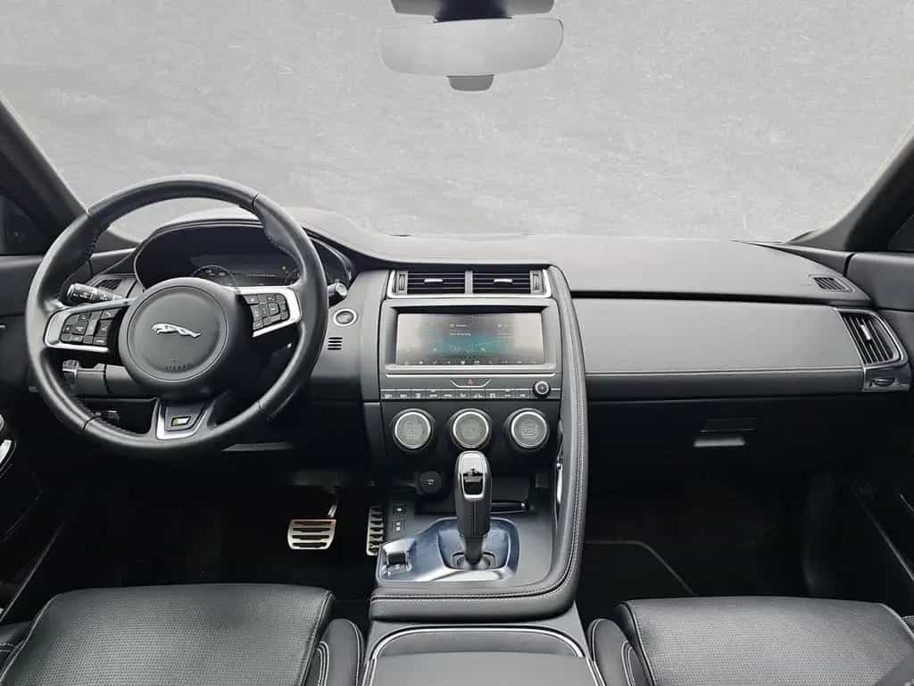 Jaguar E-Pace P300 R-Dynamic HSE 02/2020-photo-4