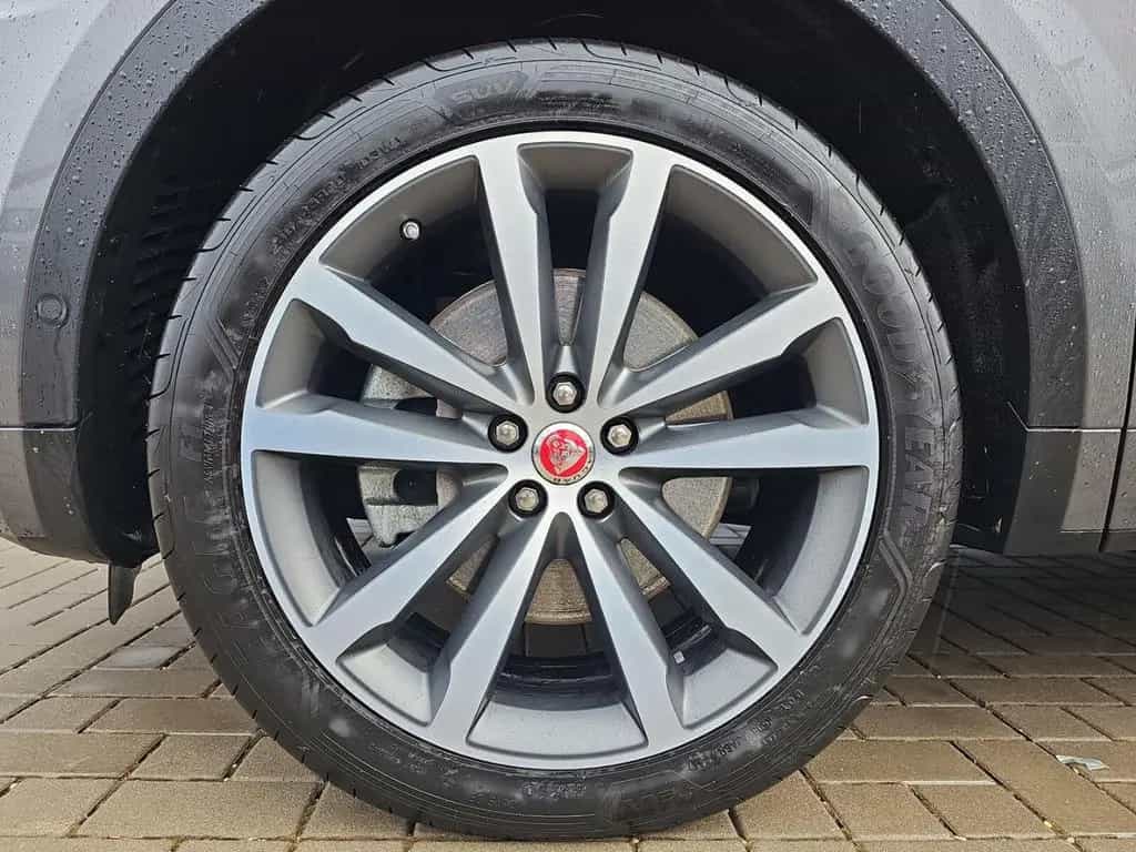 Jaguar E-Pace P300 R-Dynamic HSE 02/2020-photo-9