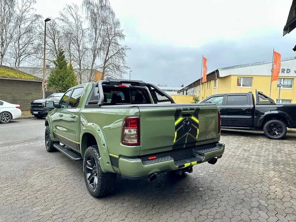 Dodge RAM 5.7 V8*LIFT*BÜGEL*OFFROAD*AHK*NAVI*LED*GARANTIE 12/2022-photo-25