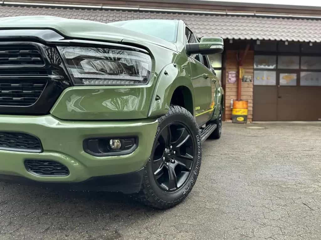 Dodge RAM 5.7 V8*LIFT*BÜGEL*OFFROAD*AHK*NAVI*LED*GARANTIE 12/2022-photo-3