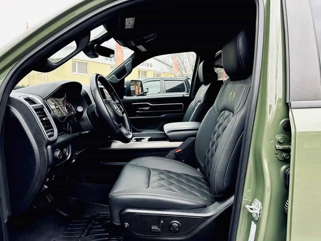 Dodge RAM 5.7 V8*LIFT*BÜGEL*OFFROAD*AHK*NAVI*LED*GARANTIE 12/2022-photo-32