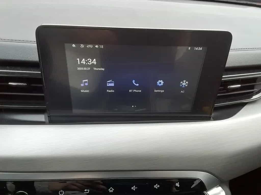 BAIC Senova X35 X35 Fashion 1.5 Turbo LED Klimaanl., Parksens. 02/2024-photo-11
