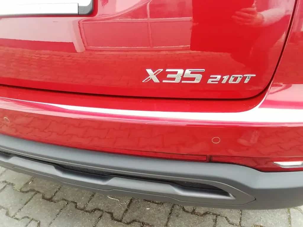 BAIC Senova X35 X35 Fashion 1.5 Turbo LED Klimaanl., Parksens. 02/2024-photo-15