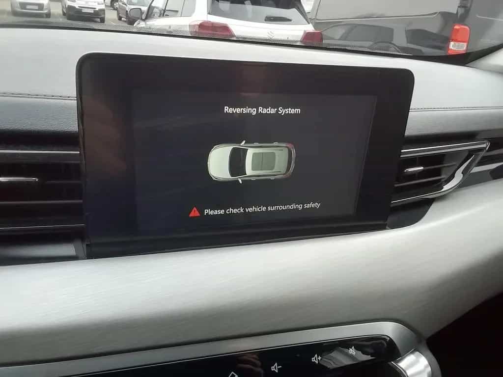 BAIC Senova X35 X35 Fashion 1.5 Turbo LED Klimaanl., Parksens. 02/2024-photo-17