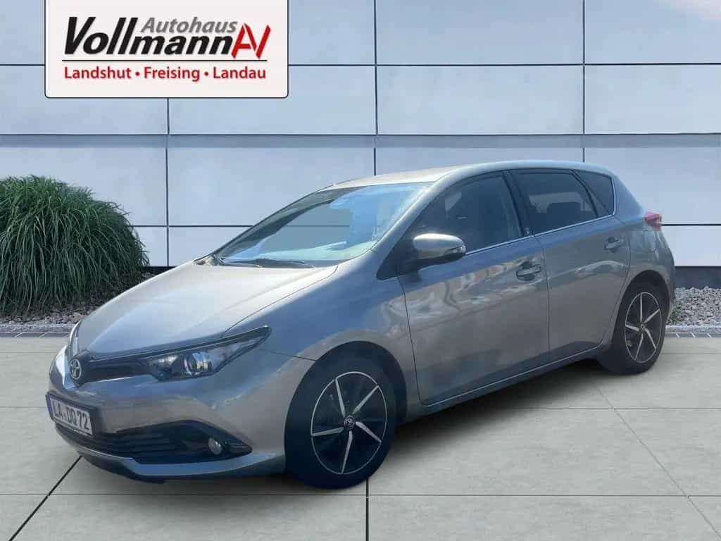 Toyota Auris 1.2 Turbo Team Deutschland 01/2019-photo-0